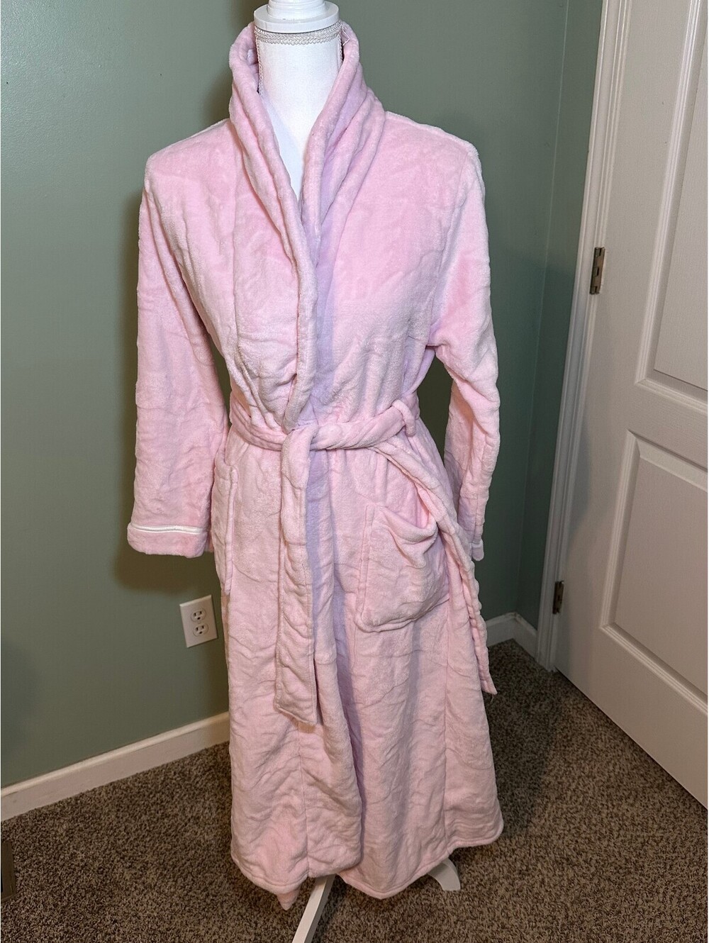 NWT Tommy Bahama Plush Robe Size Small